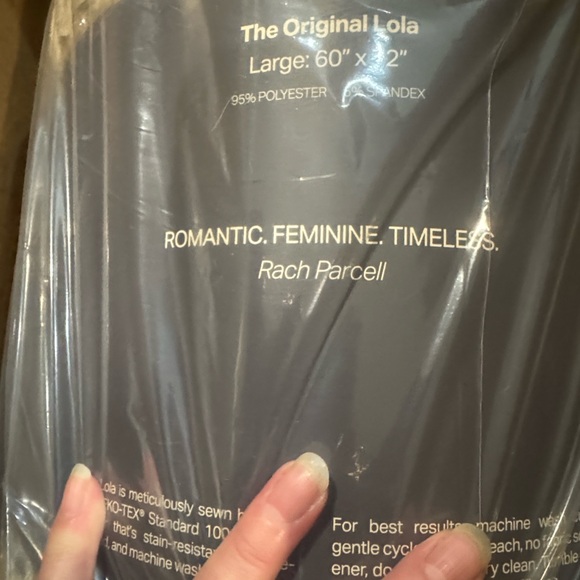 Lola Blankets/Plush Faux Fur Blanket/Throw/Size L/Tan/Cream/NEW! SEALED/NIB! - Picture 5 of 16